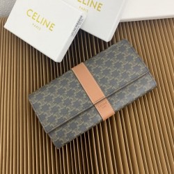 2025FW Long Wallet CELINE The perfect item for the fall/winter season