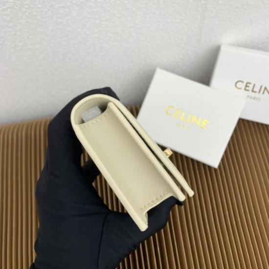 2025FW Bifold Wallet CELINE Celine Items you can enjoy to your heart's content this winter