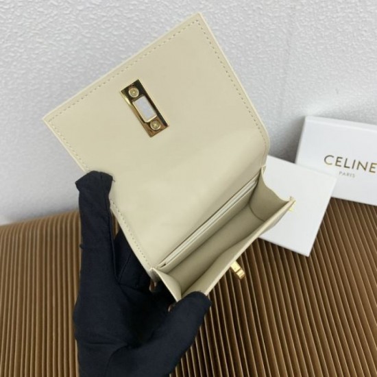 2025FW Bifold Wallet CELINE Celine Items you can enjoy to your heart's content this winter