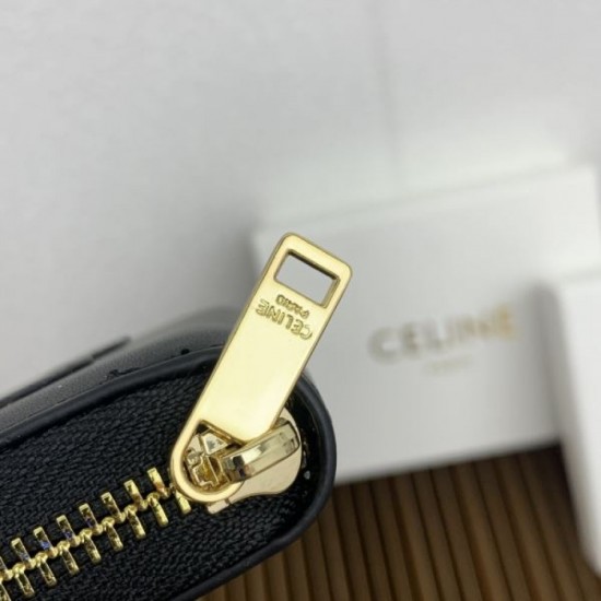 2025FW Coin Case CELINE A gem that shines with sophisticated charm