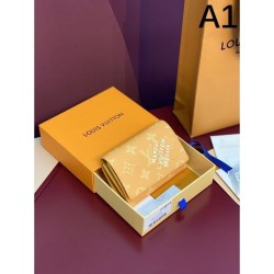2025SS Highly sensitive celebrities love GUCCI Tri-fold Wallet