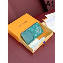 2025SS Fools on sale LOUIS VUITTON Louis Vuitton card case