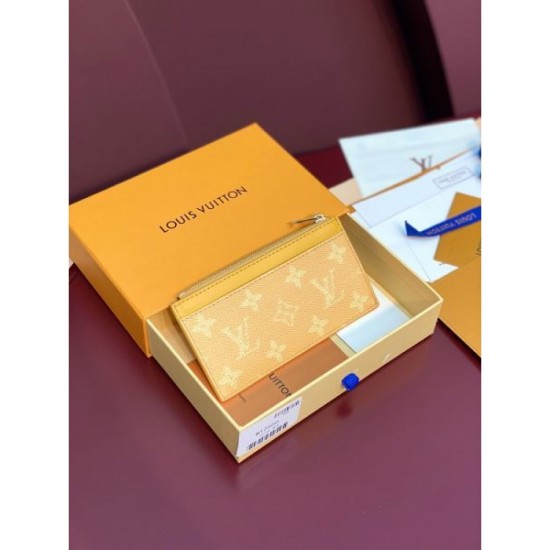 2025SS Fools on sale LOUIS VUITTON Louis Vuitton card case 2025SS Fools on sale LOUIS VUITTON Louis Vuitton card case