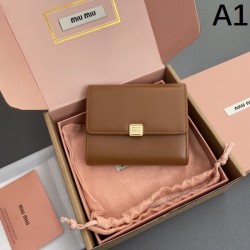 2025SS Continuing brand MIU MIU Miu Trifold Wallet