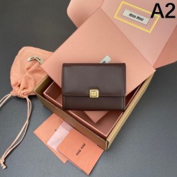 2025SS Simple MIU MIU Tri-fold wallet with excellent versatility