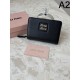 2025FW Bifold Wallet MIU MIU A new winter item that attracts attention