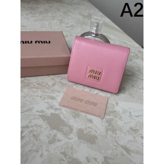 2025FW Bifold Wallet MIU MIU Miu Miu Latest Winter New Items that are Hot Topic