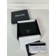 2025SS PRADA Bifold Wallet that makes it easy to wear 2025SS PRADA Bifold Wallet that makes it easy to wear