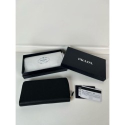 2025SS PRADA Long Wallet that will further improve your fashionability
