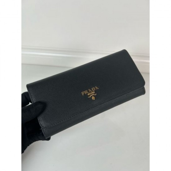 2025SS Classic Street Style PRADA Prada Long Wallet 2025SS Classic Street Style PRADA Prada Long Wallet