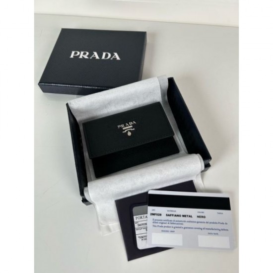 2025SS PRADA card case with a presence every season 2025SS PRADA card case with a presence every season