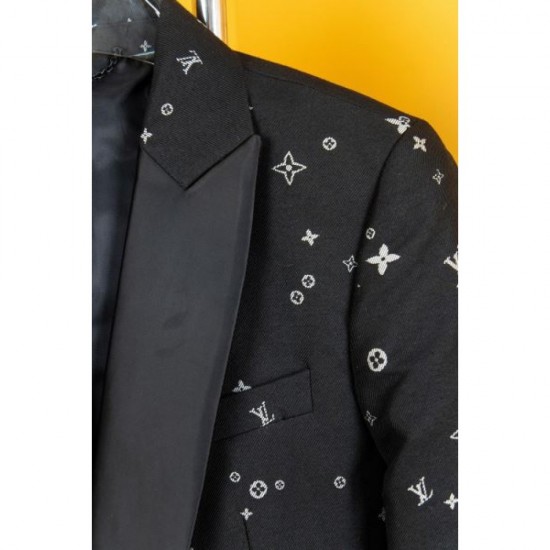 2025 Fall/Winter Suit LOUIS VUITTON Stylish upgrading new suit 2025 Fall/Winter Suit LOUIS VUITTON Stylish upgrading new suit