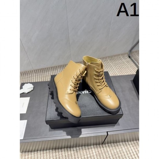 2025FW Seasonal style with a retro feel CHANEL CHANEL boots