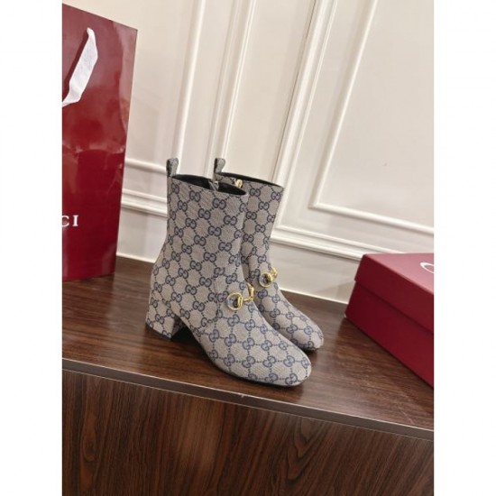 2025FW Women's Boots GUCCI Stylish items popular among adult women
