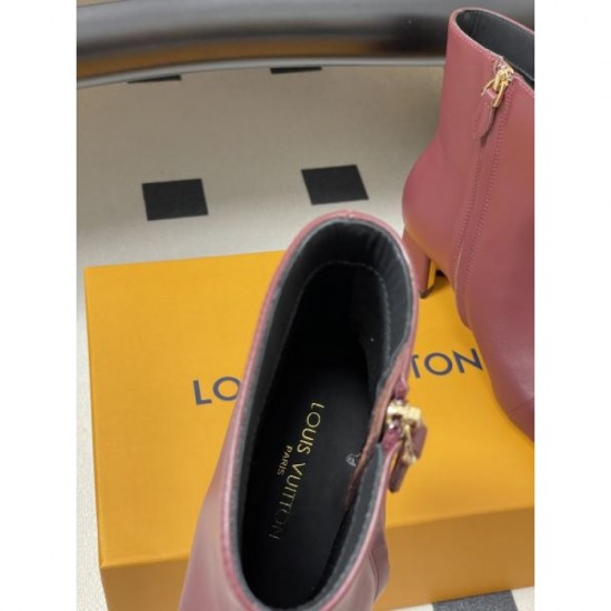 2025FW Women's Boots LOUIS VUITTON Louis Vuitton Must-have Item High Quality Replica
