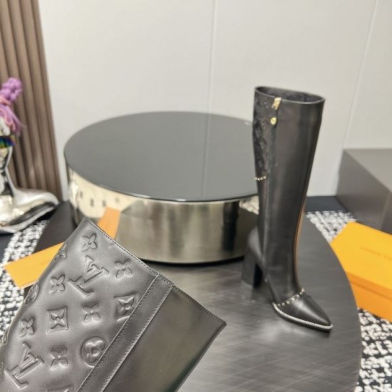 2025FW Women's Boots LOUIS VUITTON Popular new winter items that attract attention