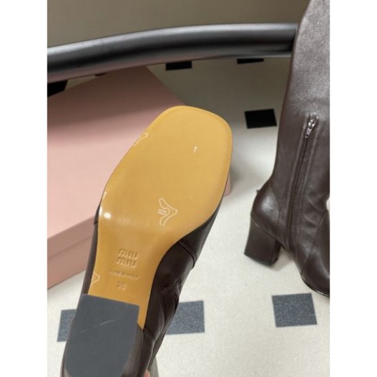 2025FW Women's Boots MIU MIU Miu Miu New Fall/Winter Replica that you can't take your eyes off of