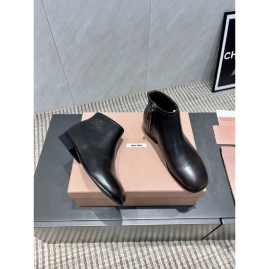2025FW Women's Boots MIU MIU Elegant boots perfect for adult women