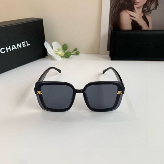2025FW Sunglasses CHANEL CHANEL Elegant design that stands out with sophisticated charm