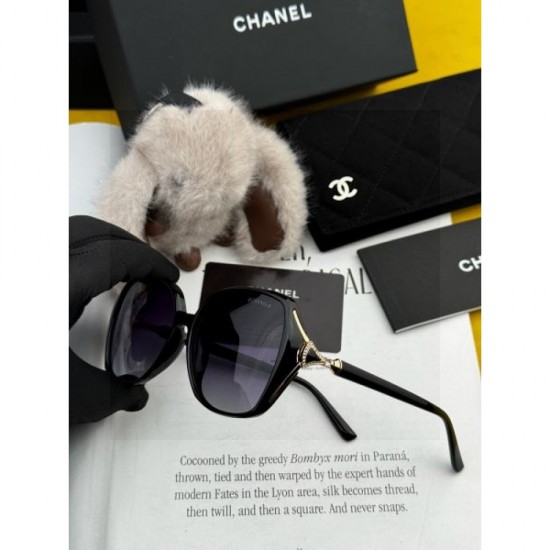 2025FW Sunglasses CHANEL CHANEL A favorite item that brings out your individuality