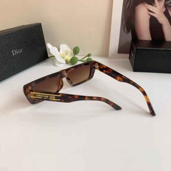 2025FW Sunglasses DIOR A must-see item that is definitely on-trend