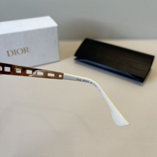 2025FW Sunglasses DIOR A new model that is at the forefront of fashion