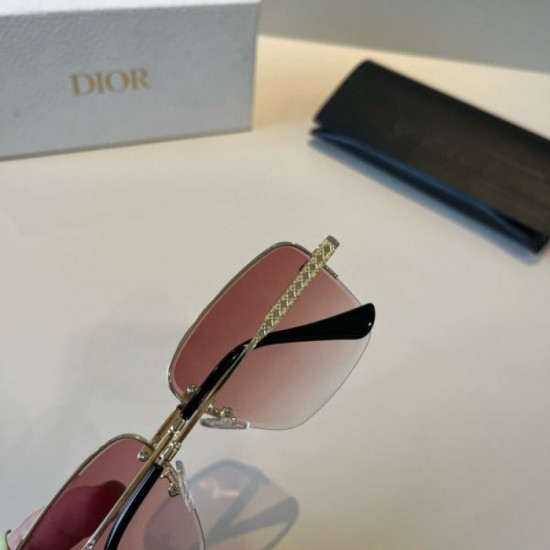 2025FW Sunglasses DIOR Dior Attractive design with an outstanding presence