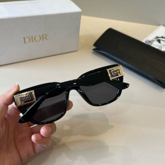 2025FW Sunglasses DIOR Dior Magazine featured & popular item in town