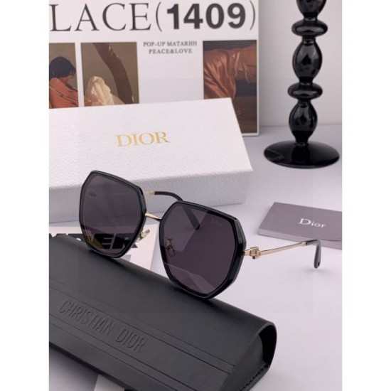 2025FW Sunglasses DIOR Refined design popular among fashionable people
