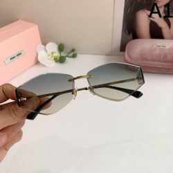 2025FW Sunglasses MIU MIU A must-have item this season