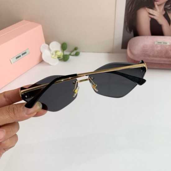 2025FW Sunglasses MIU MIU A must-have item this season