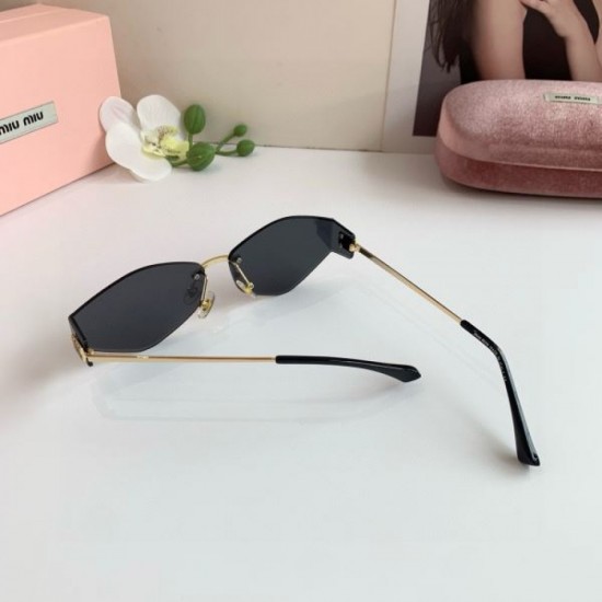 2025FW Sunglasses MIU MIU A must-have item this season