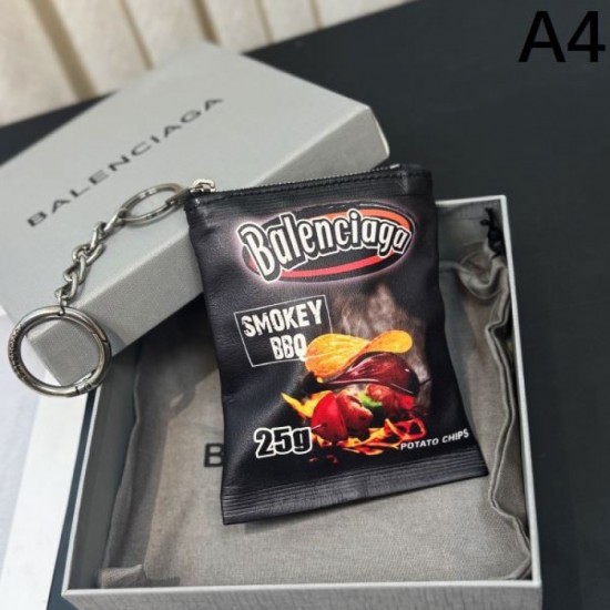 2025SS Keychain BALENCIAGA Balenciaga Trend style that can be used for fashionable summer 2025SS Keychain BALENCIAGA Balenciaga Trend style that can be used for fashionable summer