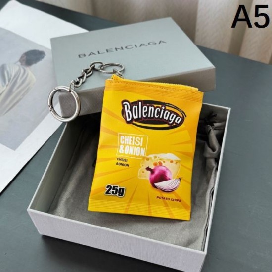 2025SS Keychain BALENCIAGA Balenciaga Trend style that can be used for fashionable summer 2025SS Keychain BALENCIAGA Balenciaga Trend style that can be used for fashionable summer