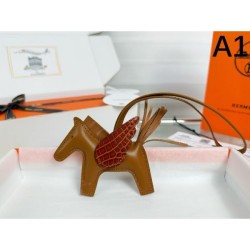 2025SS Keychain HERMES Summer New Item A must-see for fans