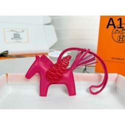 2025SS Keychain HERMES Hermes A new summer product full of trendy feeling that will make you fall in love with