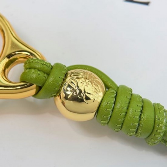 2025SS Keychain LOEWE Summer new releases are coming out one after another, the hot topic keychain