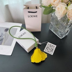 2025SS Keychain LOEWE A versatile item perfect for daily use