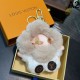 2025SS Keychain LOUIS VUITTON Louis Vuitton Easy to wear! Versatile outfit item