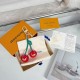 2025SS Keychain LOUIS VUITTON Louis Vuitton Luxury brands that are attracting attention this season