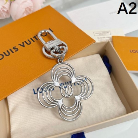 2025SS Keychain LOUIS VUITTON Louis Vuitton New product with the No.1 approval rating for fashion people