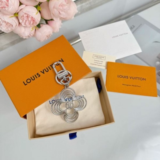 2025SS Keychain LOUIS VUITTON Louis Vuitton New product with the No.1 approval rating for fashion people