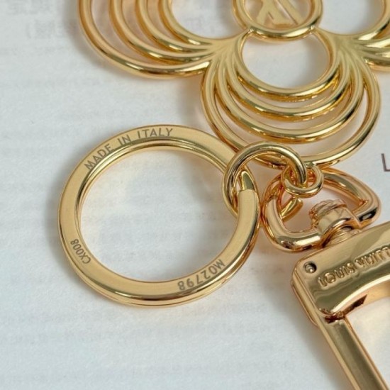 2025SS Keychain LOUIS VUITTON Louis Vuitton New product with the No.1 approval rating for fashion people