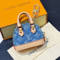 2025SS Keychain LOUIS VUITTON Louis Vuitton Perfect for the classic and popular street style