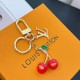 2025SS Keychain LOUIS VUITTON Louis Vuitton Eye-catching trendy design that stands out in the summer