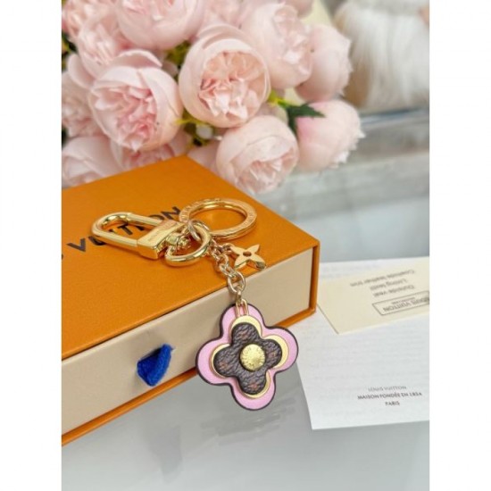 2025SS Keychain LOUIS VUITTON Louis Vuitton Summer new product with a flood of fans First come, first served