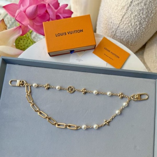 2025SS Keychain LOUIS VUITTON Louis Vuitton High quality item perfect for summer outings 2025SS Keychain LOUIS VUITTON Louis Vuitton High quality item perfect for summer outings