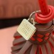 2025SS Keychain MIU MIU Summer new releases are coming out one after another for those with high fashion sensitivity 2025SS Keychain MIU MIU Summer new releases are coming out one after another for those with high fashion sensitivity