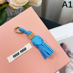 2025SS Keychain MIU MIU Miu Miu A trendy keychain that many users love