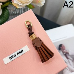 2025SS Keychain MIU MIU Miu Miu A trendy keychain that many users love